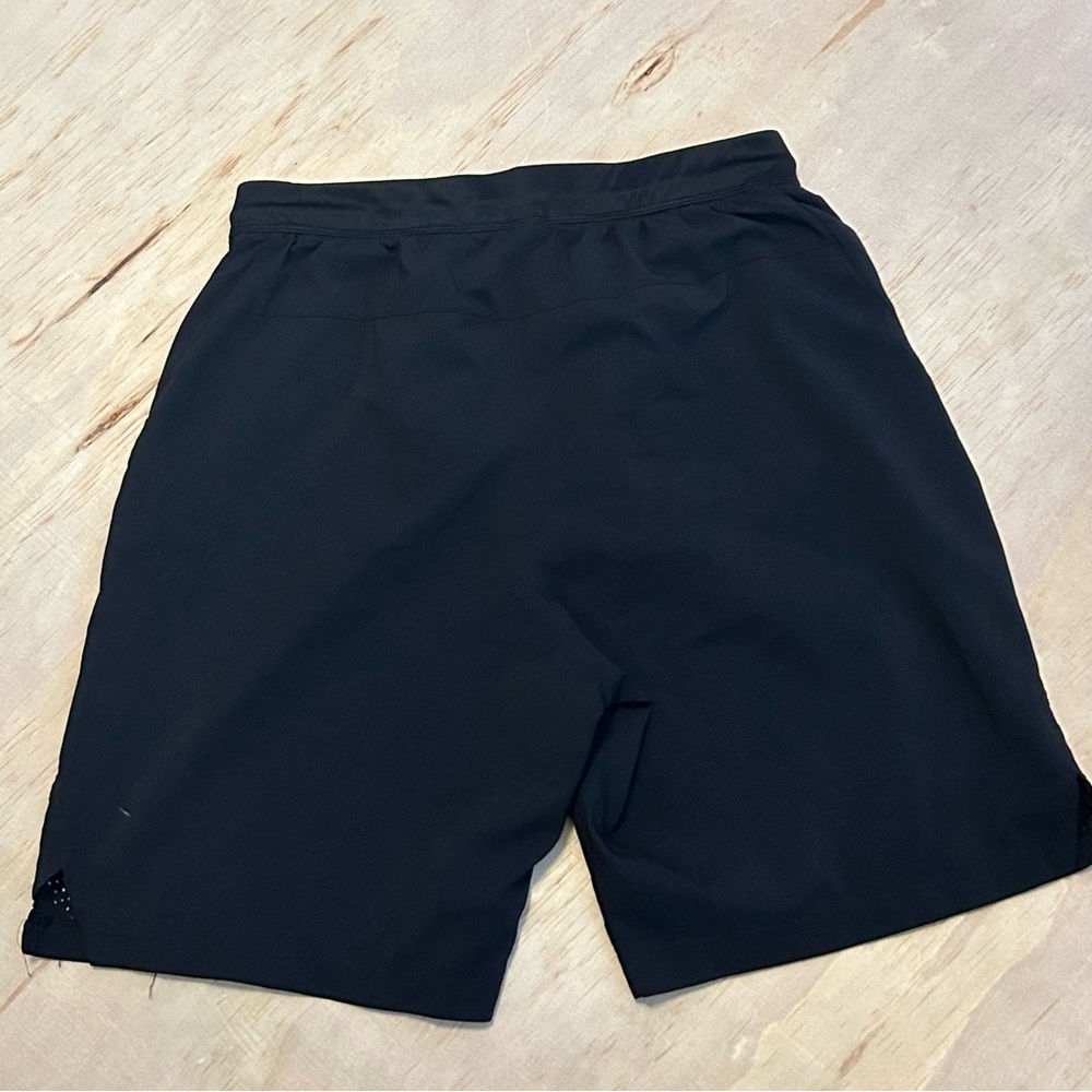 Men’s black Adidas athletic shorts‎ size Medium